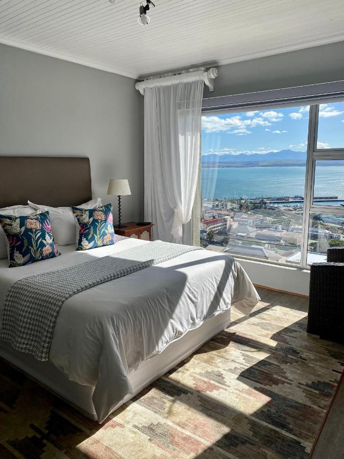 3Coloursblue Guest House Mosselbaai Buitenkant foto