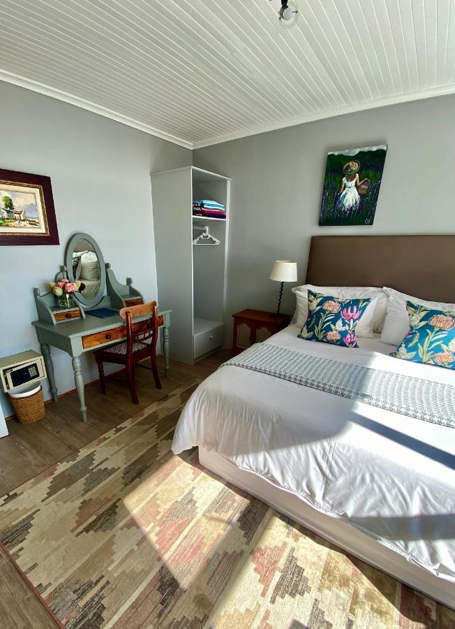 3Coloursblue Guest House Mosselbaai Buitenkant foto