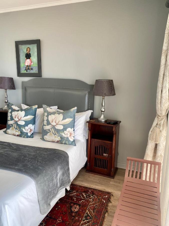 3Coloursblue Guest House Mosselbaai Buitenkant foto