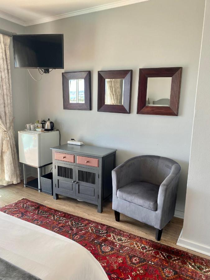 3Coloursblue Guest House Mosselbaai Buitenkant foto
