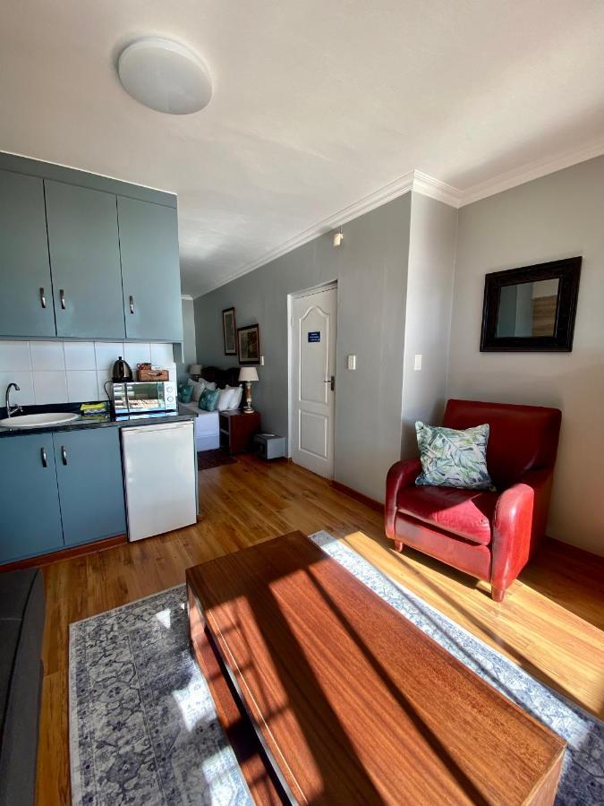 3Coloursblue Guest House Mosselbaai Buitenkant foto