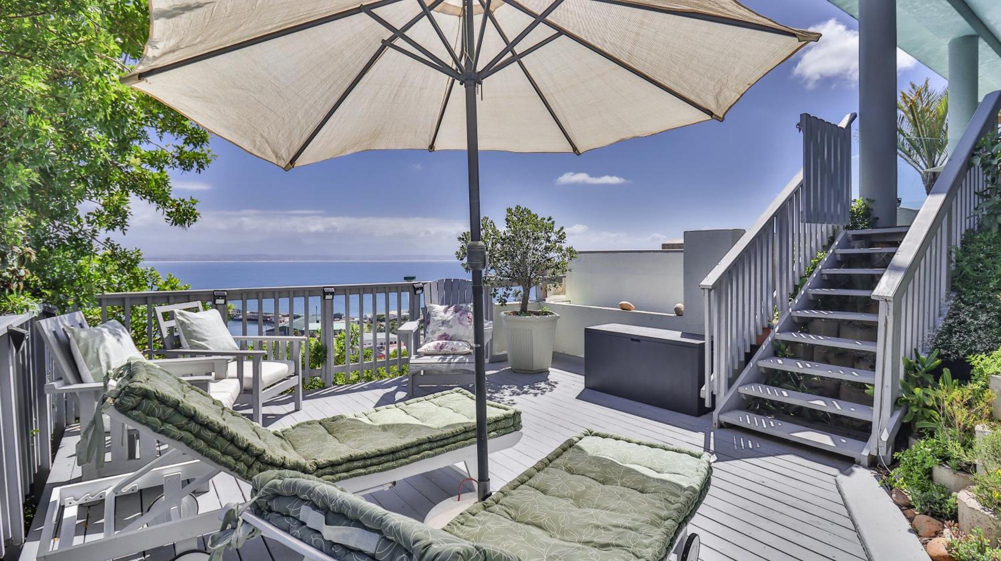 3Coloursblue Guest House Mosselbaai Buitenkant foto