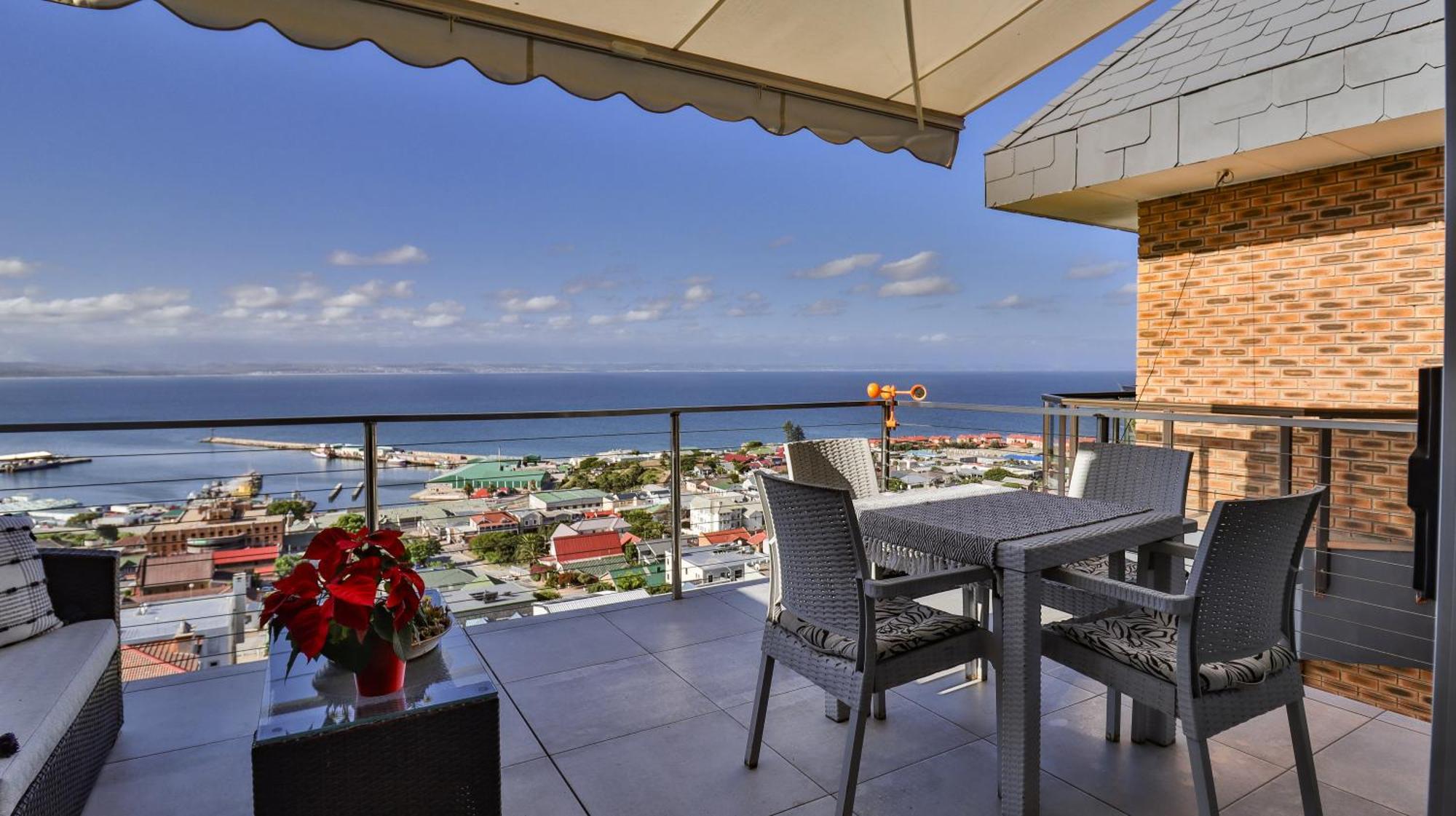 3Coloursblue Guest House Mosselbaai Buitenkant foto