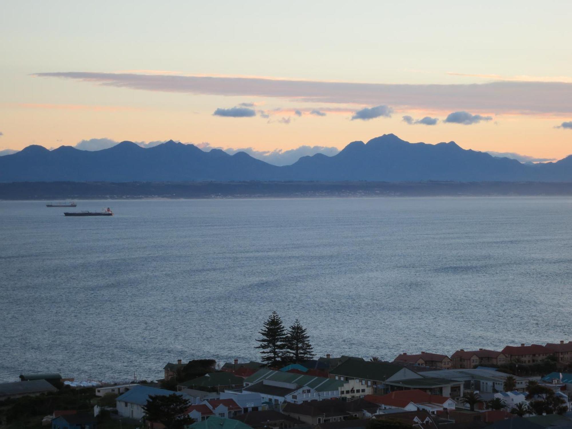 3Coloursblue Guest House Mosselbaai Buitenkant foto